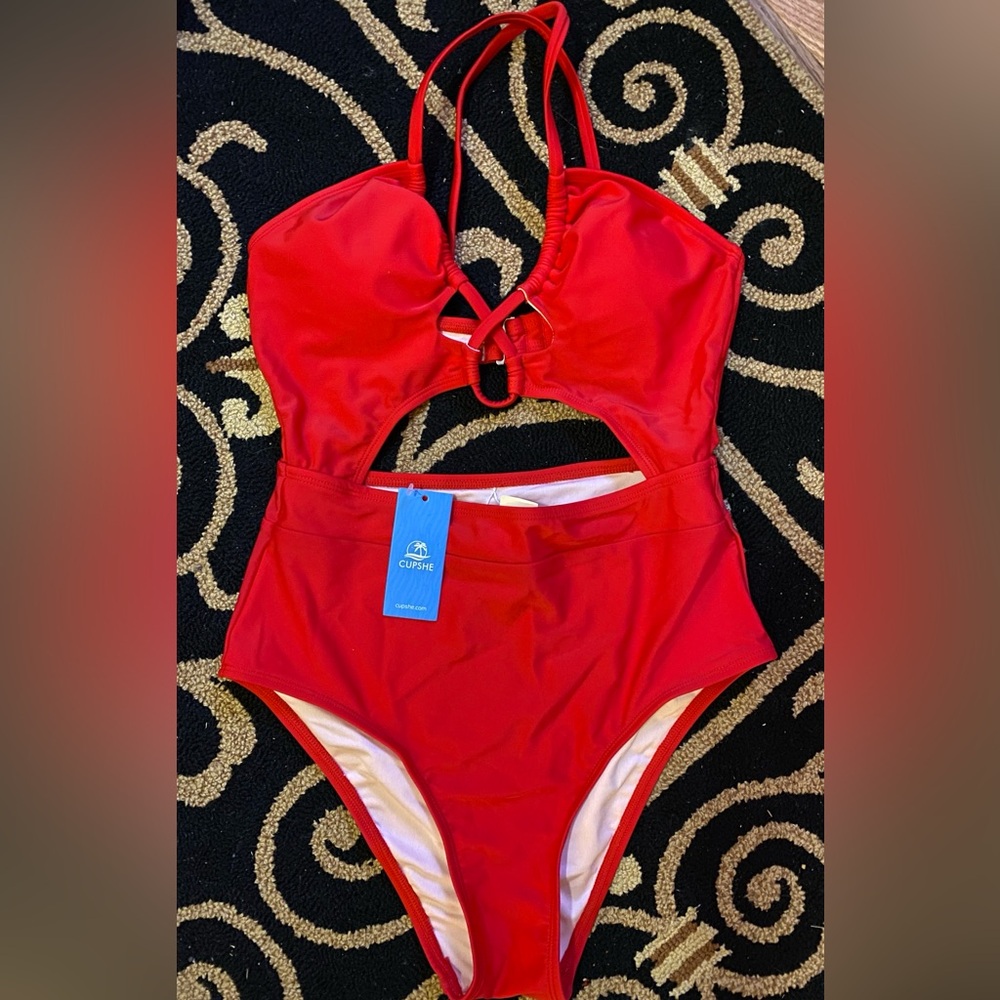 Cupshe Vibrant Red One-Piece Swimsuit